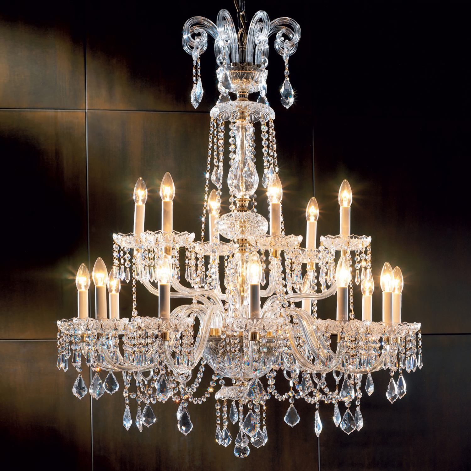 Đèn Chùm Pha Lê Nhập Khẩu Châu Âu 34/12+6